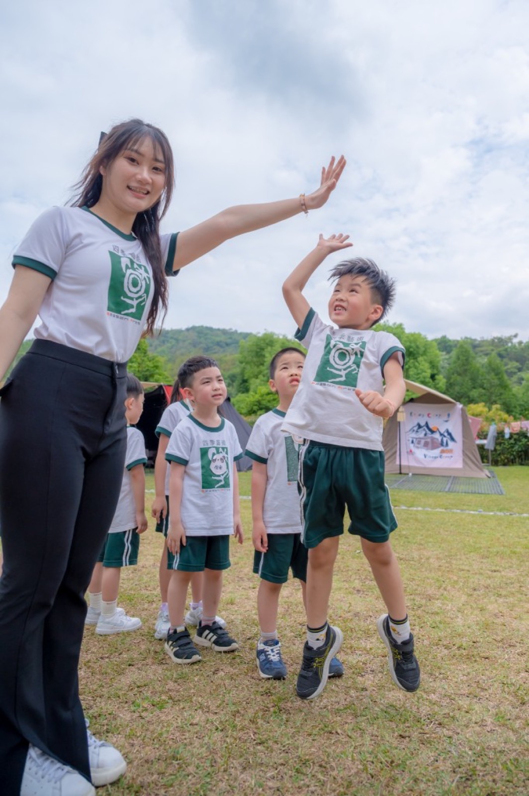 家庭旅遊聯誼 露營畢業照 自然生動 活潑