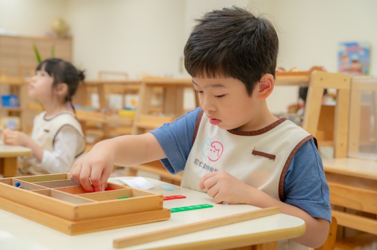 幼兒園畢業照 全室內自然生動活潑