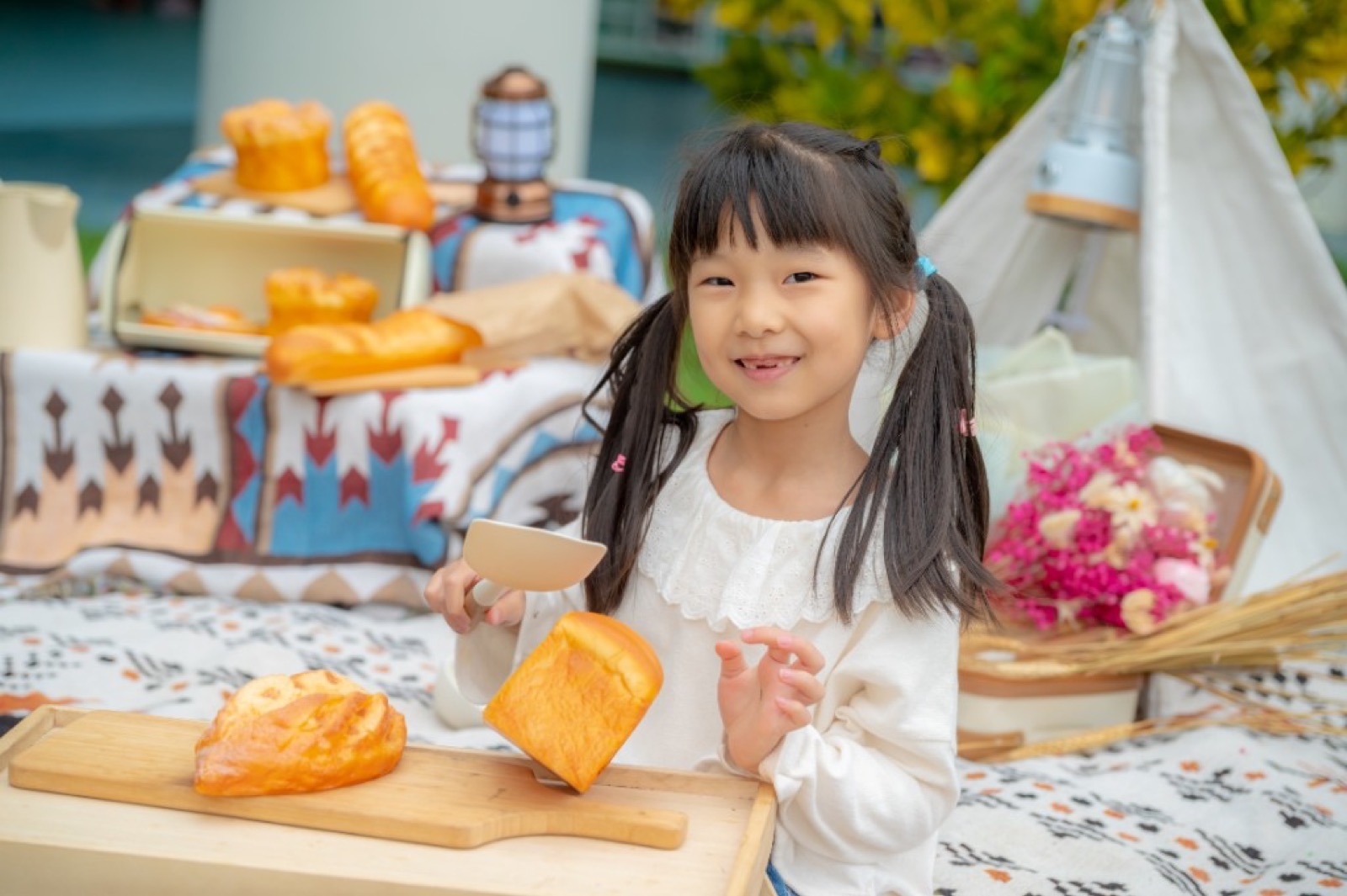幼兒園畢業照 校園情境與閱讀互動