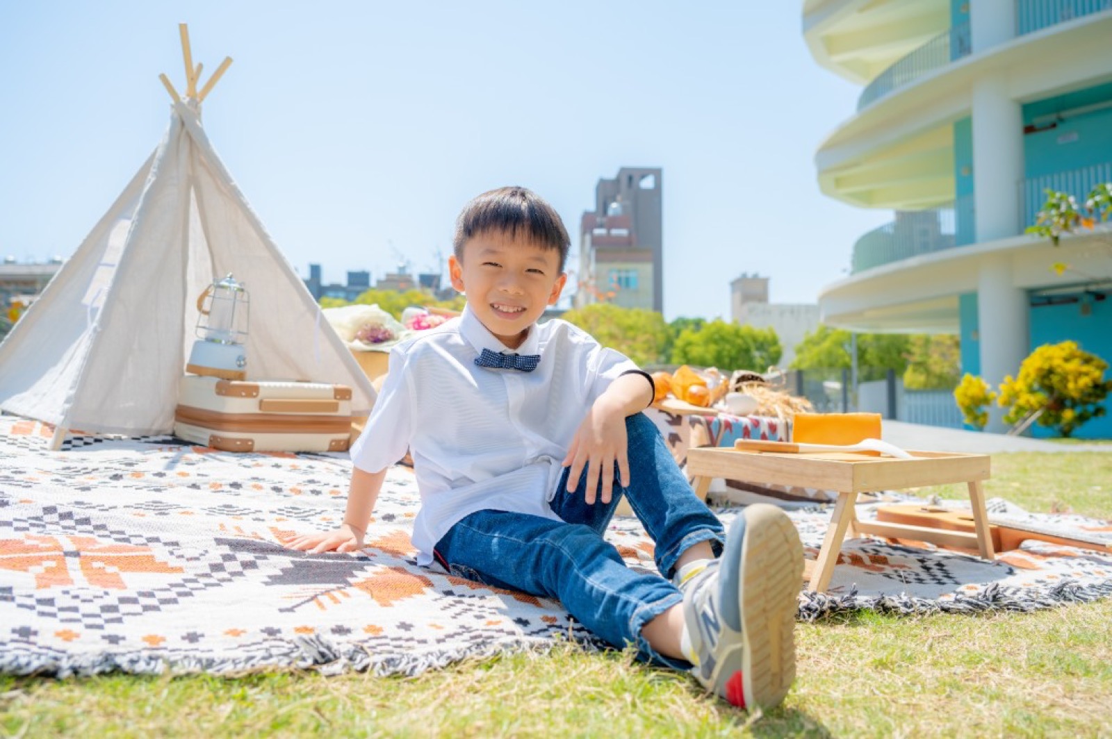 幼兒園畢業照 校園情境與閱讀互動