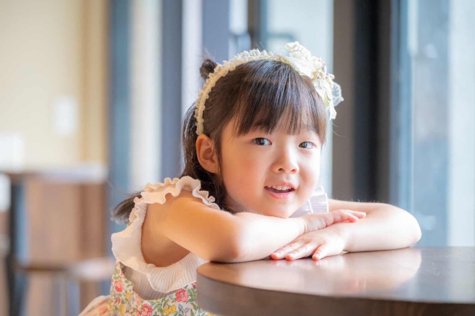 幼兒園畢業照 咖啡店便服活潑