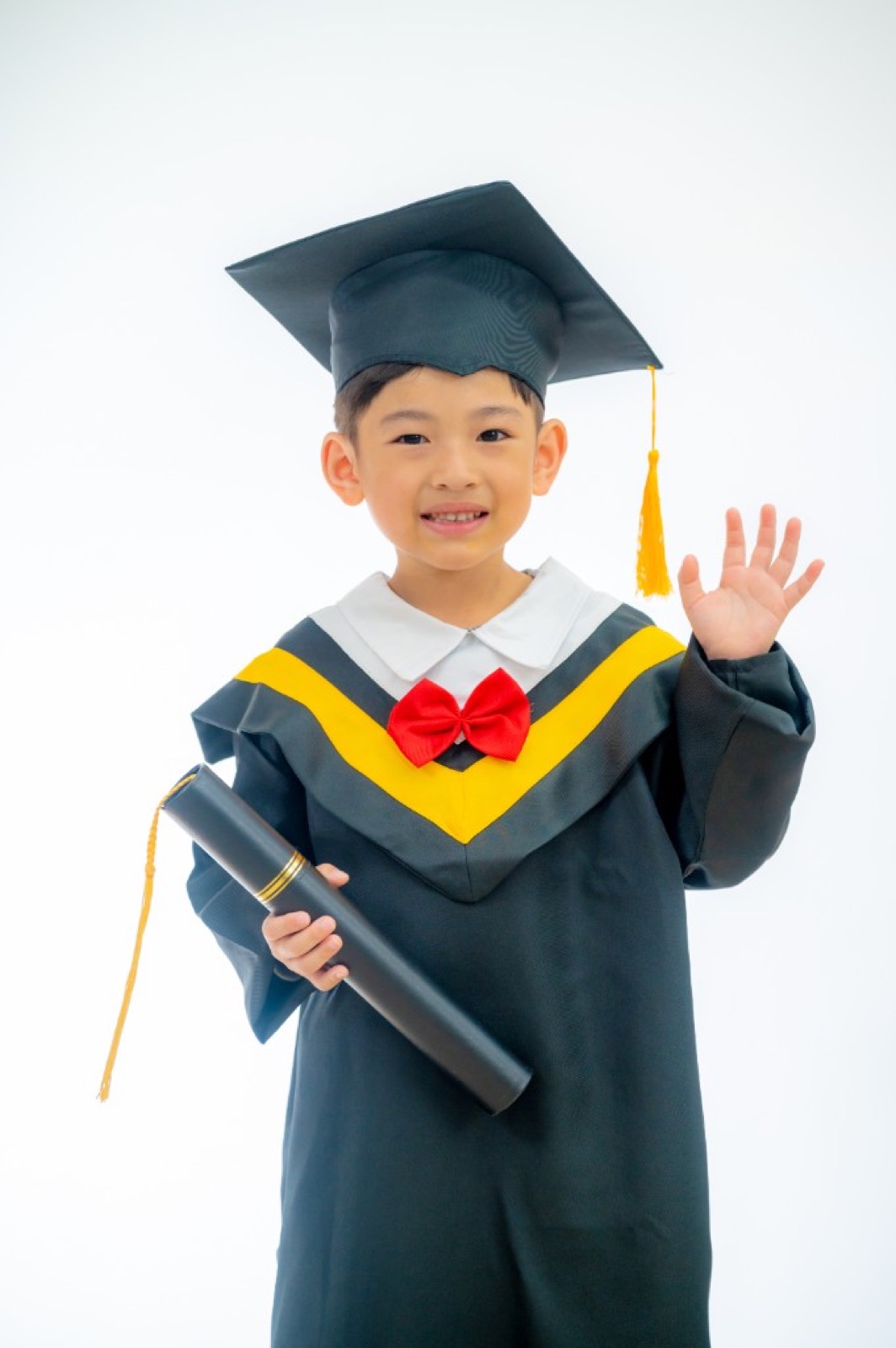 路易莎咖啡文青幼兒園畢業照 自然生動