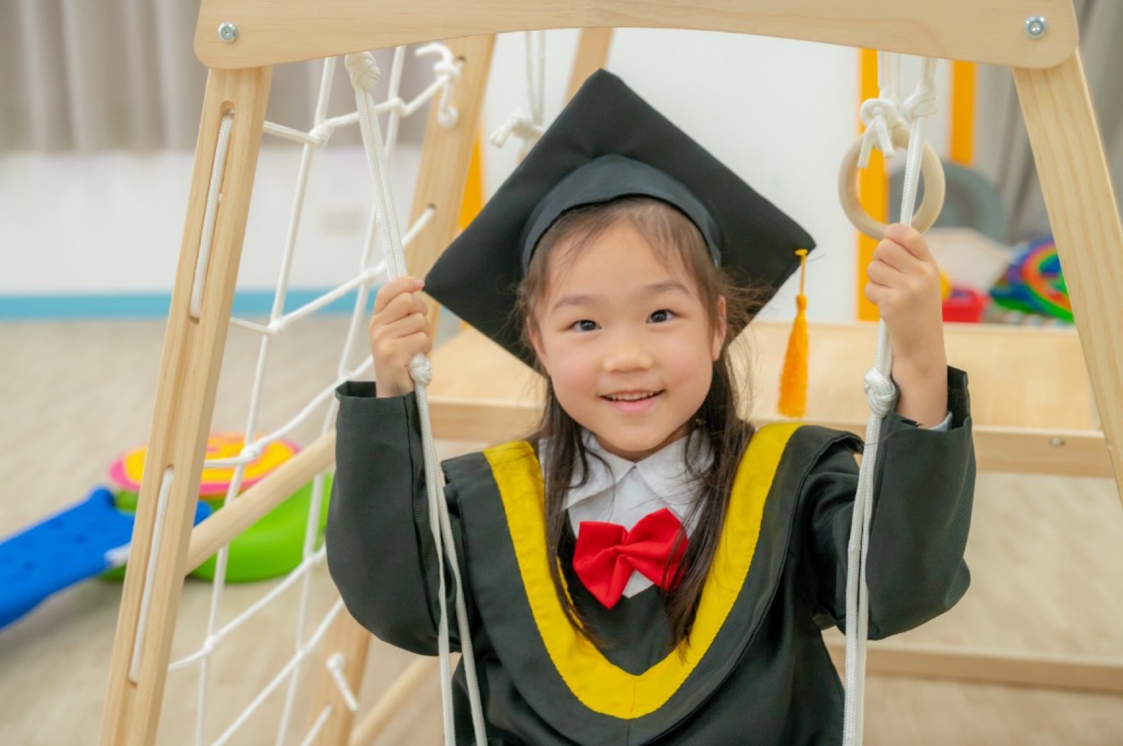 幼兒園畢業照 師生合照溫馨