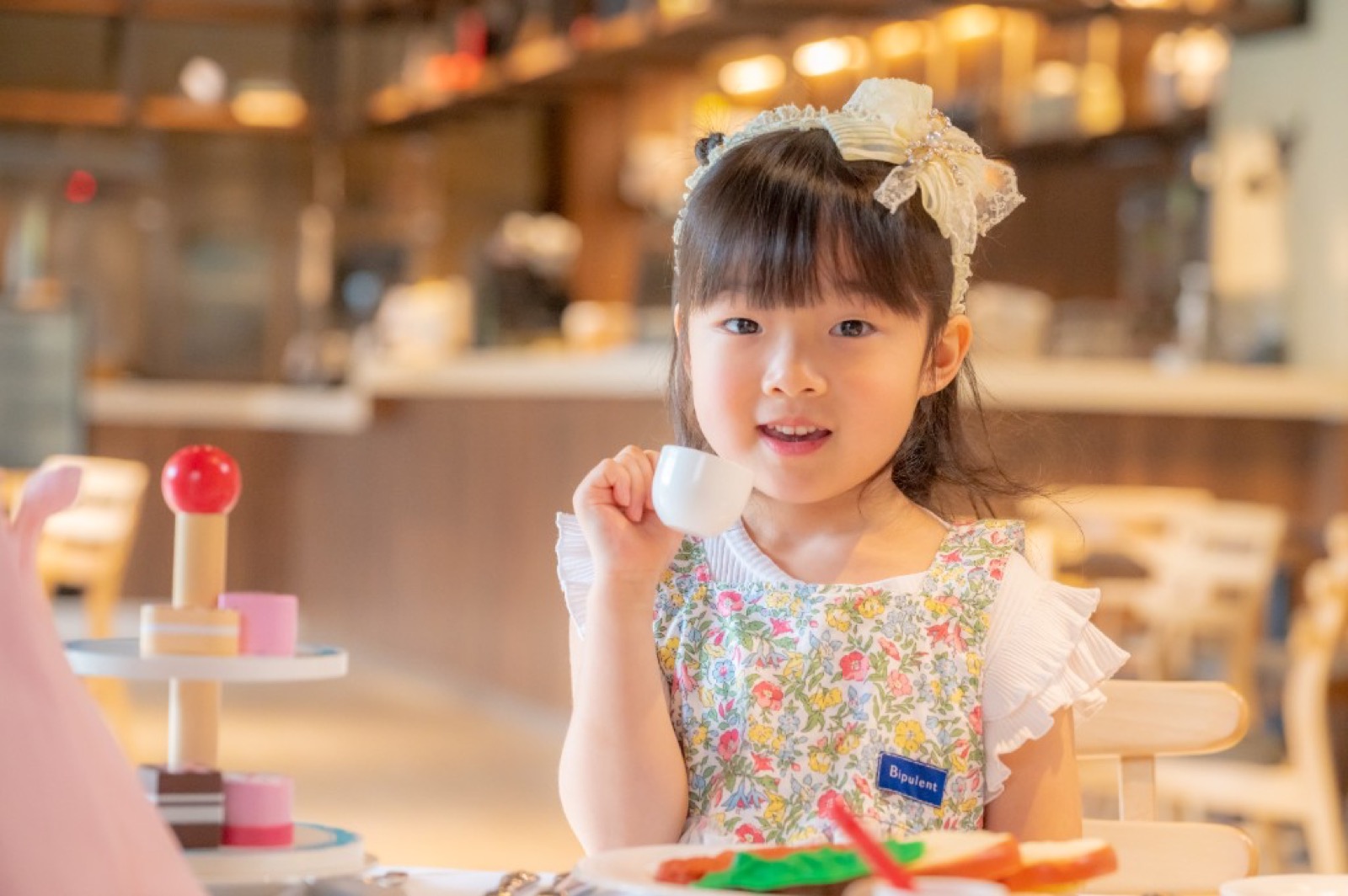 幼兒園畢業照 師生合照溫馨