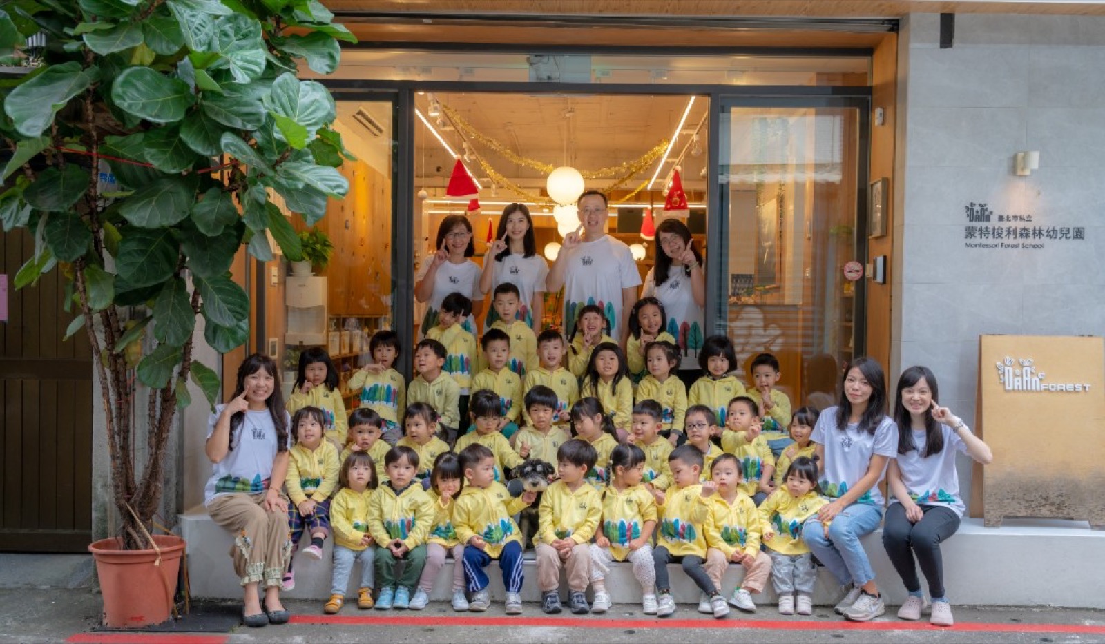 幼兒園畢業照 公園外景拍攝