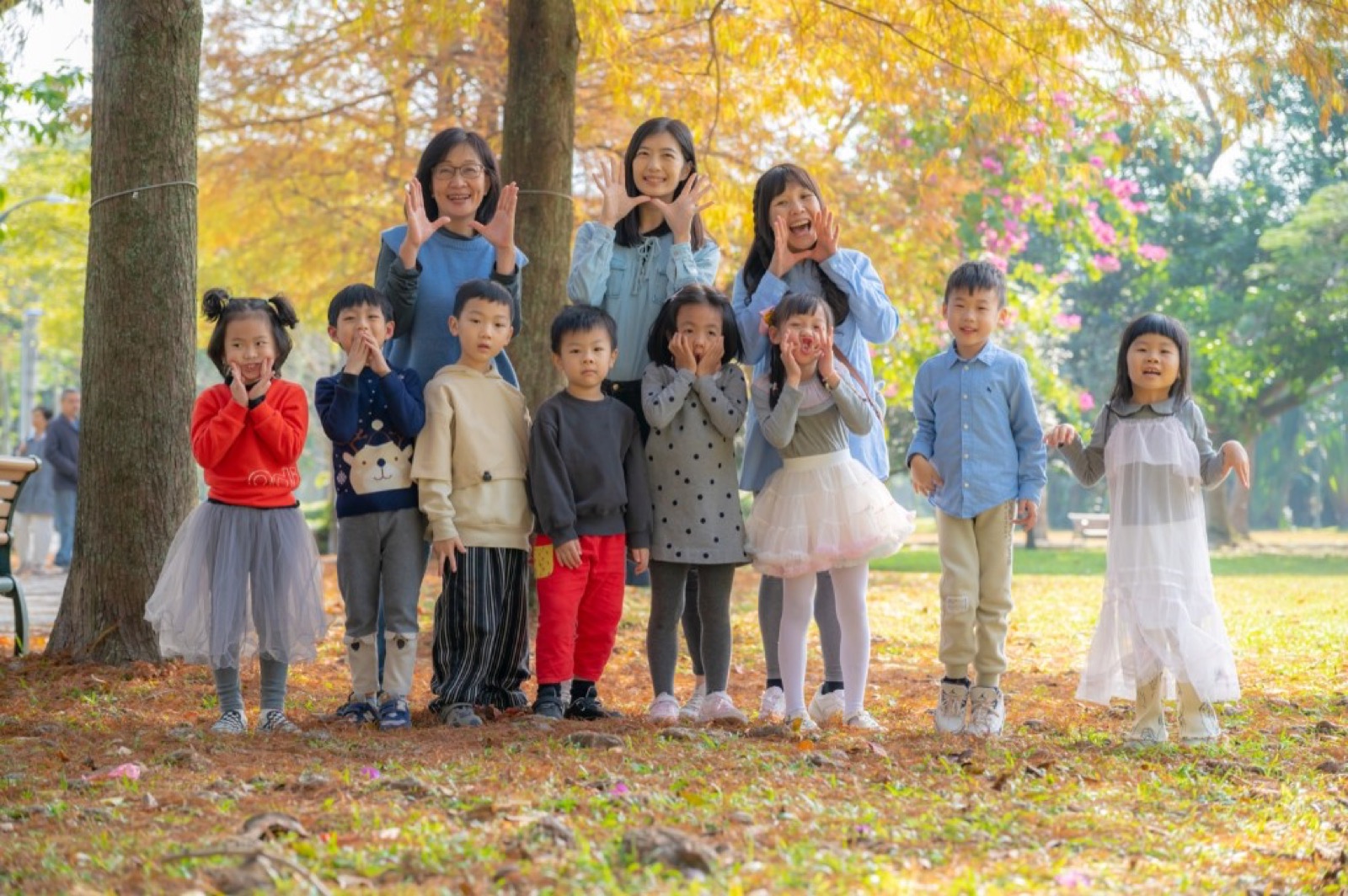 蒙特梭利幼兒園 自然風格畢業照
