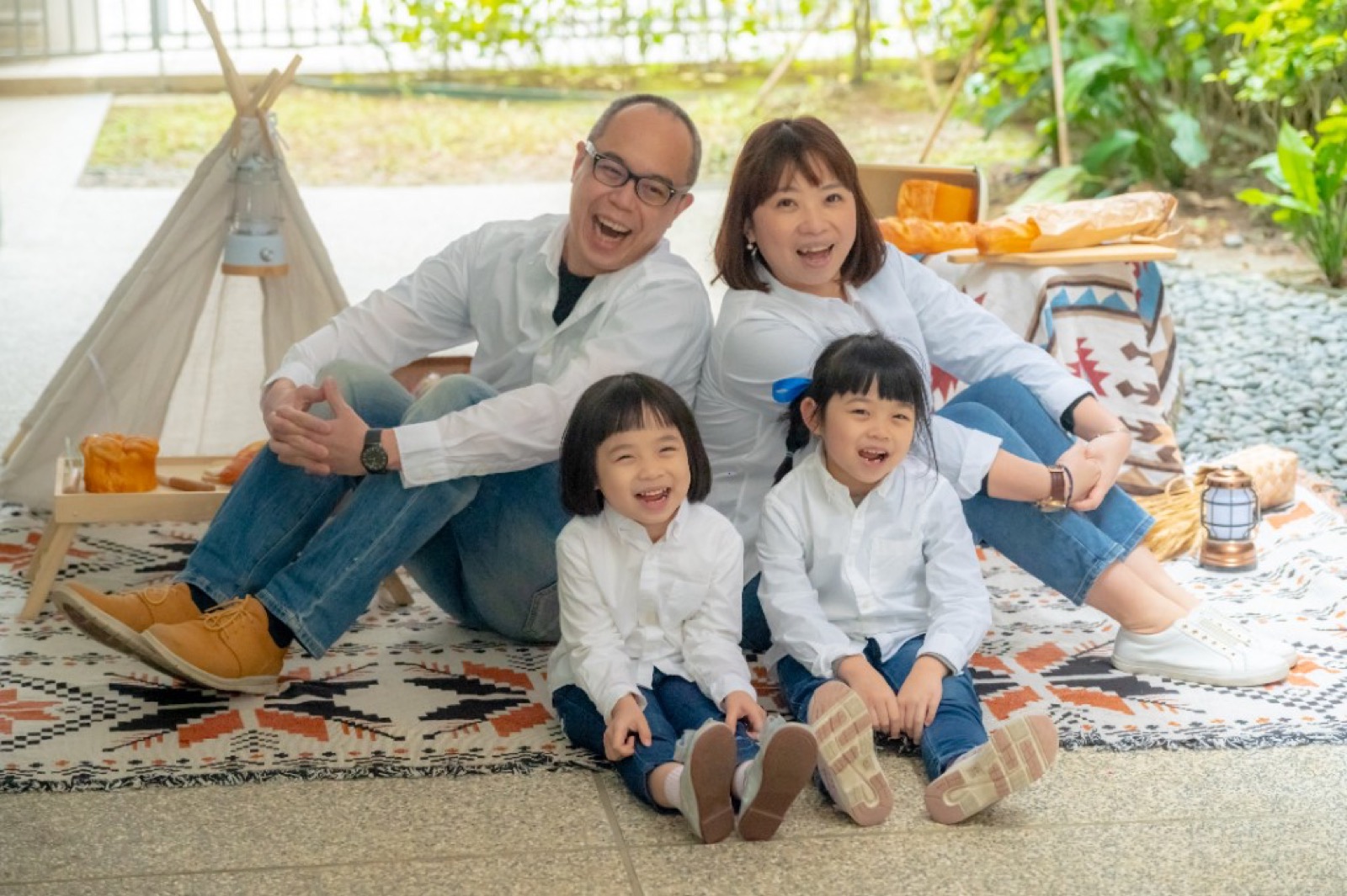櫻花樹學士照 幼兒園畢業照自然生動