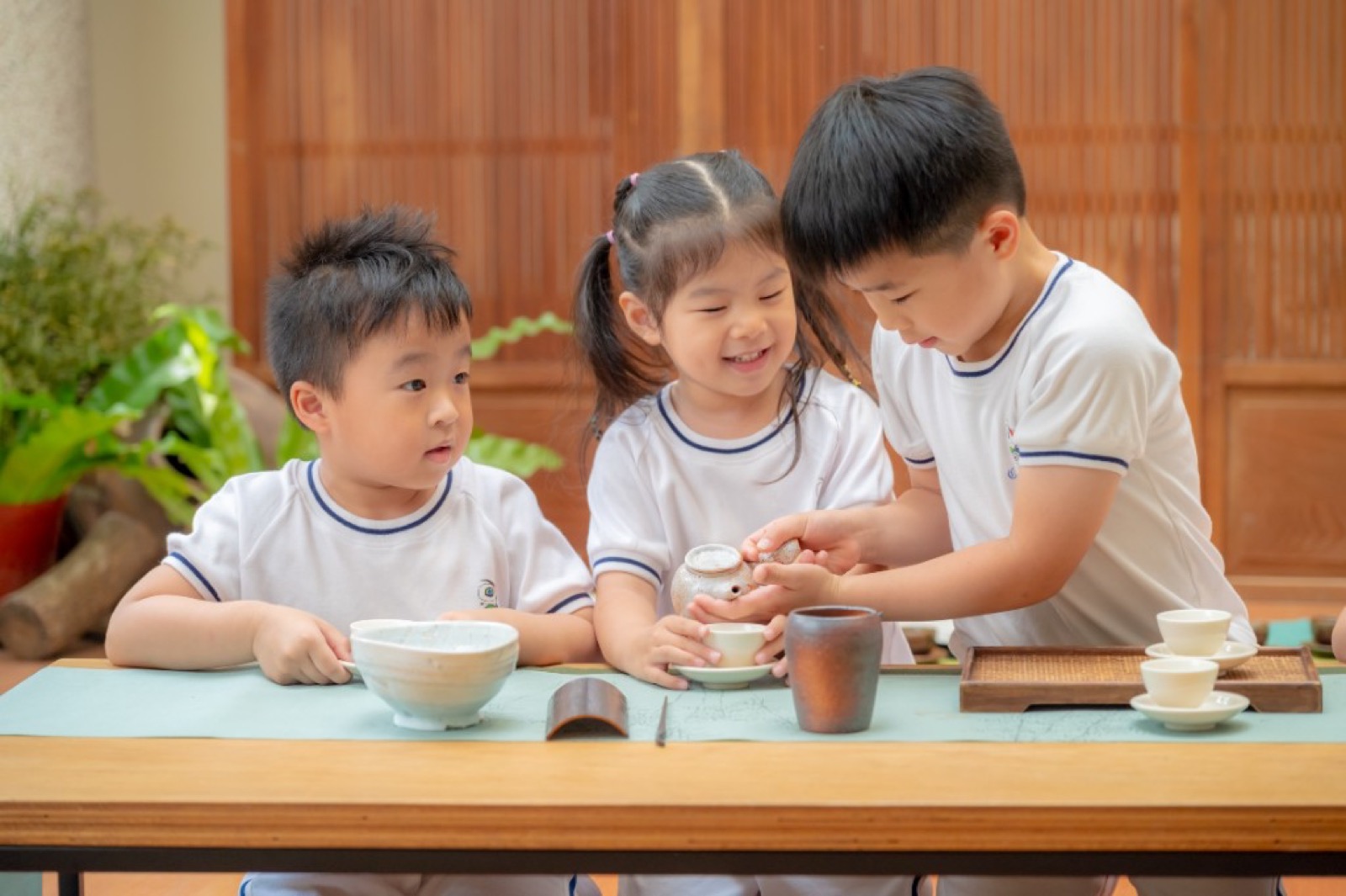 茶道課程 × 綠意校園畢業照 台中