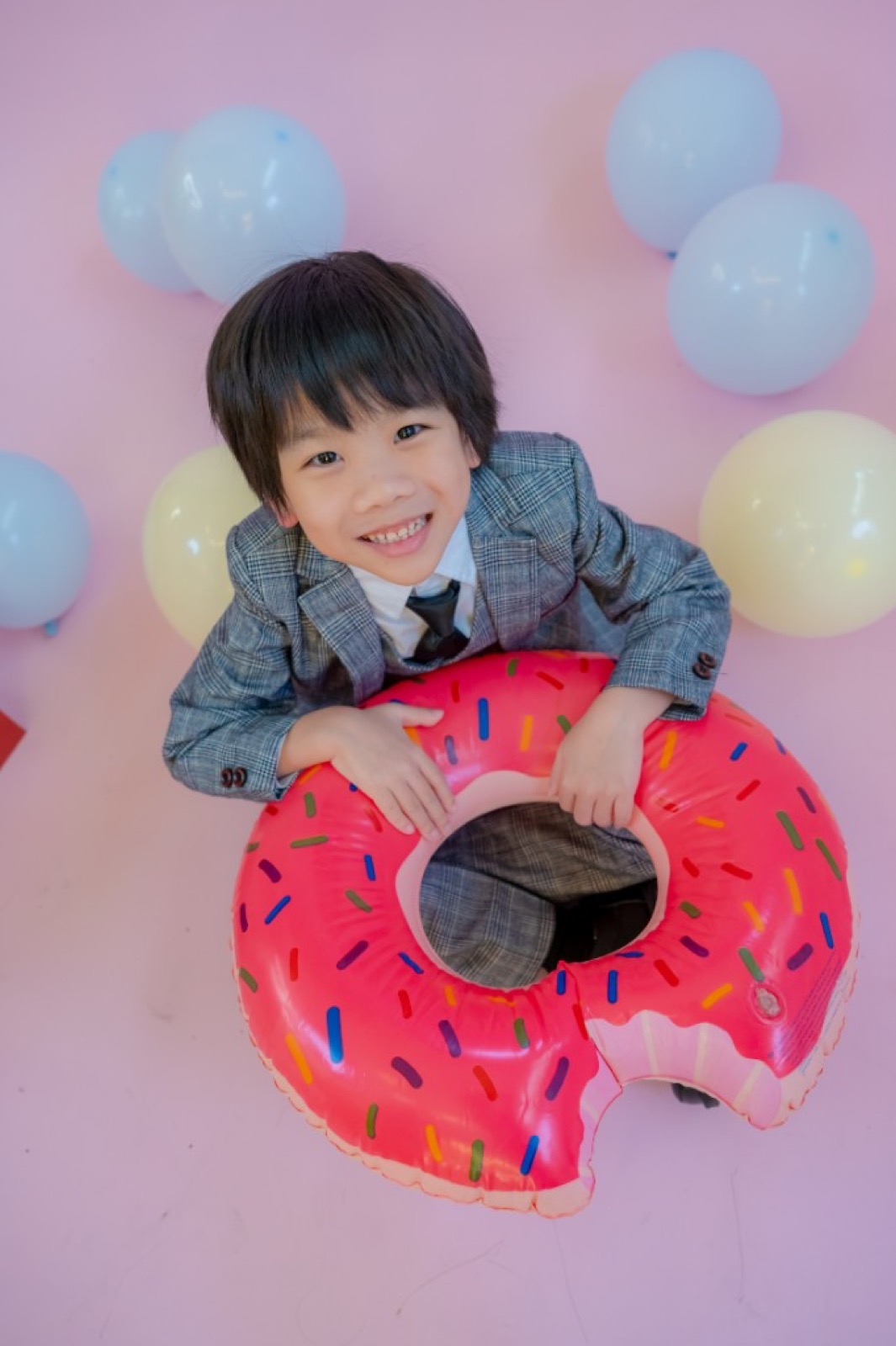 幼兒園畢業照 自然生動 活潑