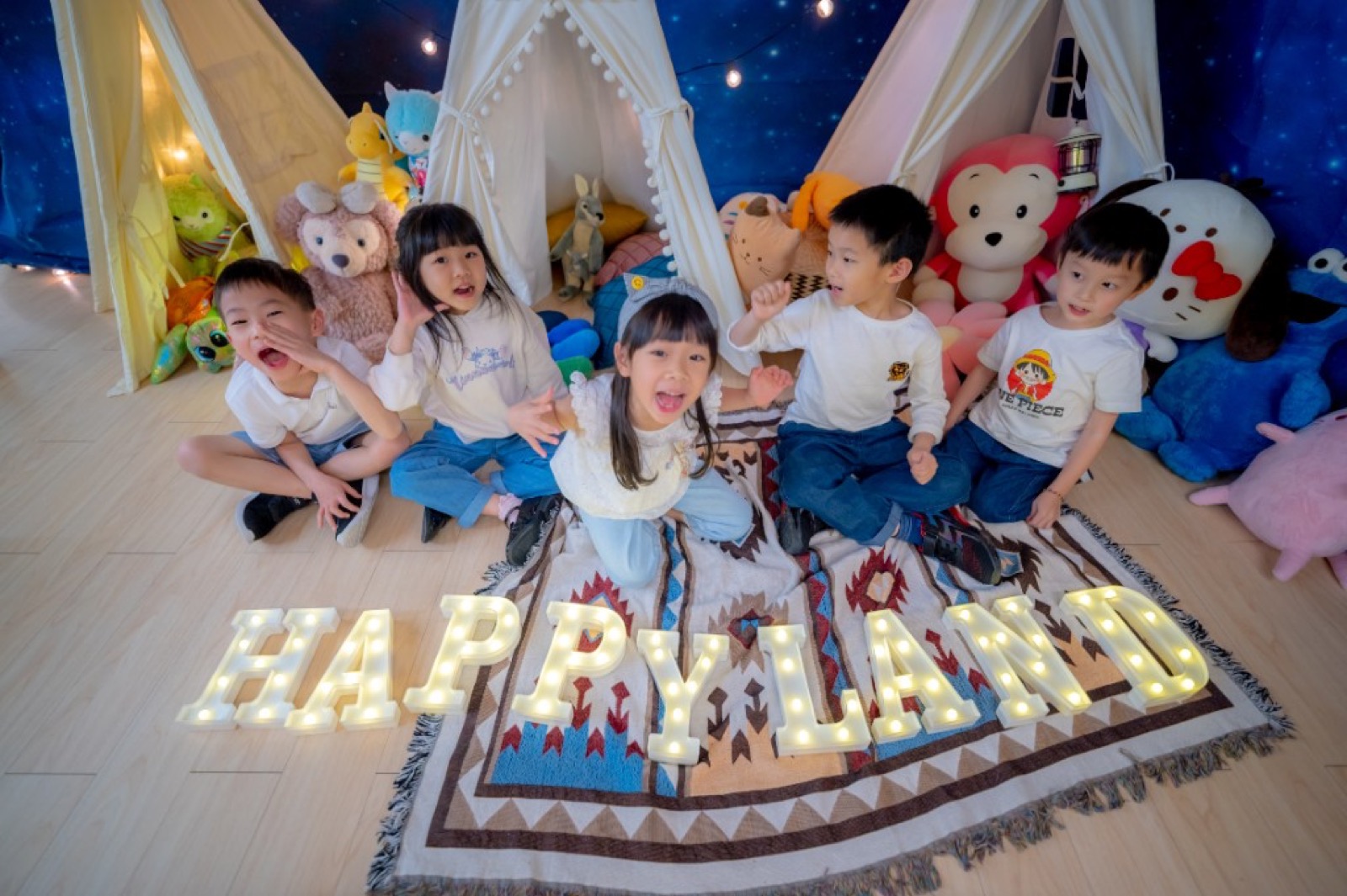 幼兒園畢業照 自然生動 活潑