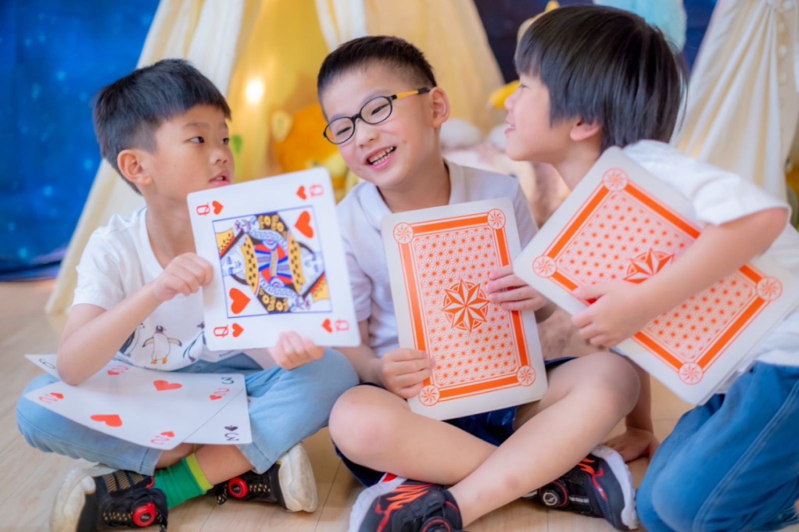 幼兒園畢業照 用心佈景 創意回憶
